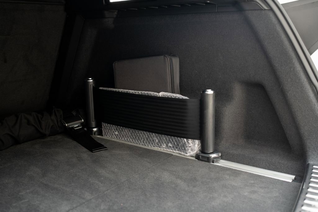 Used 2019 Lamborghini Urus image 46