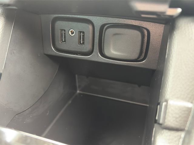 Used 2022 Buick Encore Preferred w/ Safety Package image 50