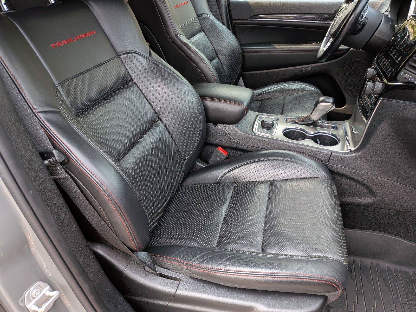Certified 2021 Jeep Grand Cherokee Trailhawk w/ Trailhawk Luxury Group AWD/4WD image 33