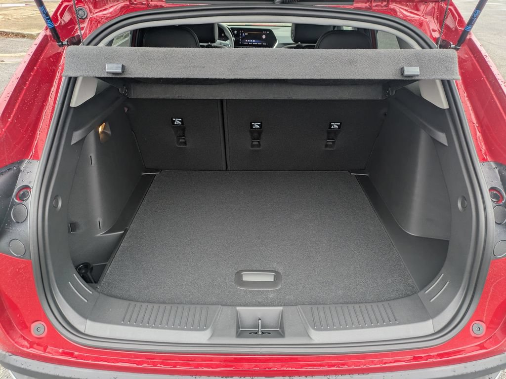 New 2026 Chevrolet Trax LT FWD image 13