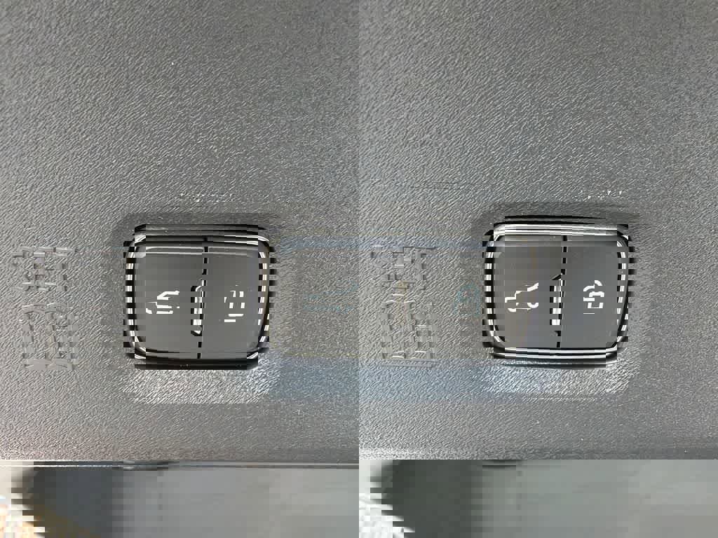 New 2026 Ford Expedition Platinum w/ Stealth Performance Package image 17