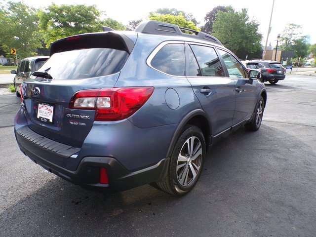 Used 2018 Subaru Outback 2.5i Limited AWD/4WD image 8