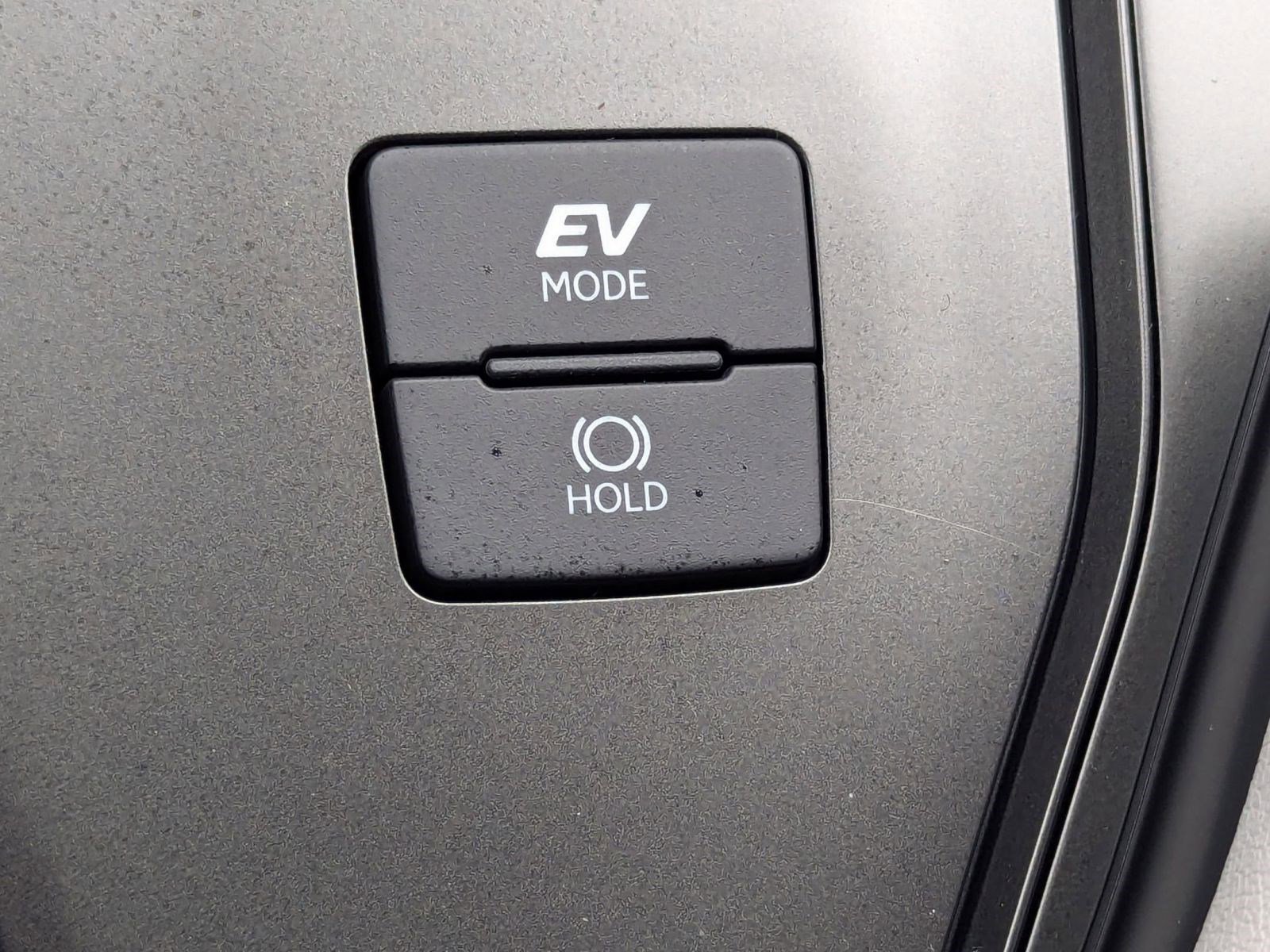 New 2025 Lexus UX 300h AWD image 29