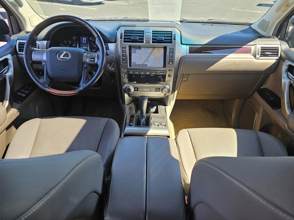 Used 2019 Lexus GX 460 Premium image 26