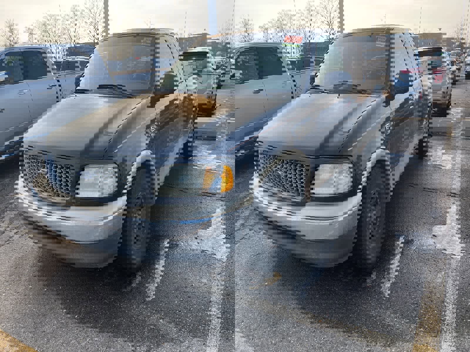 Used 1999 Ford F150 Lariat