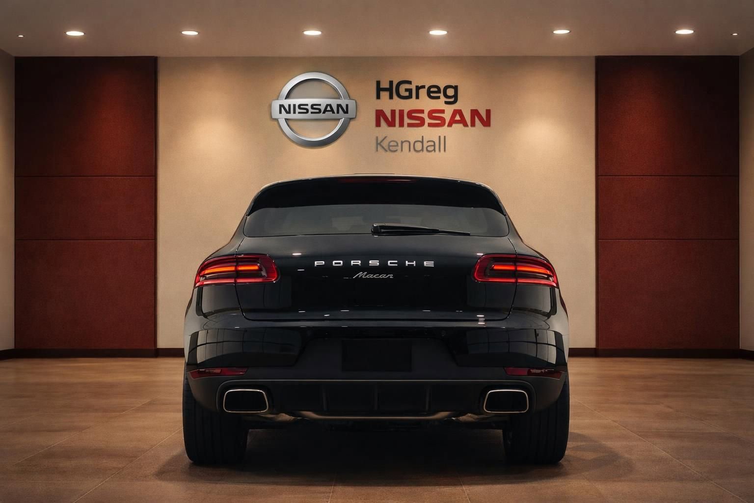 Used 2018 Porsche Macan AWD/4WD image 5