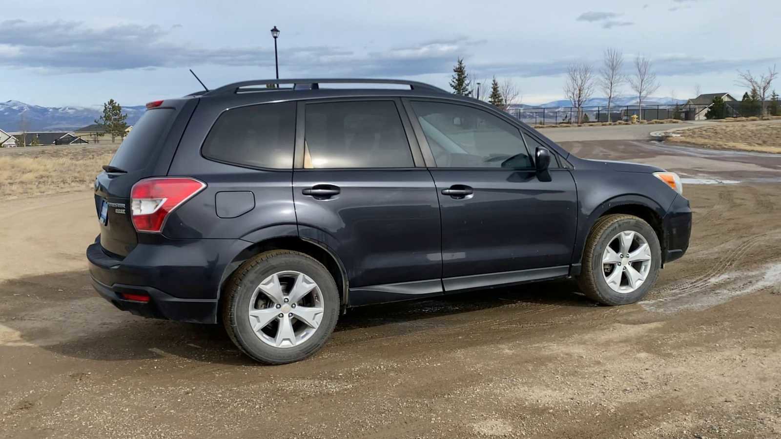 Used 2015 Subaru Forester 2.5i Premium w/ All-Weather Package image 8
