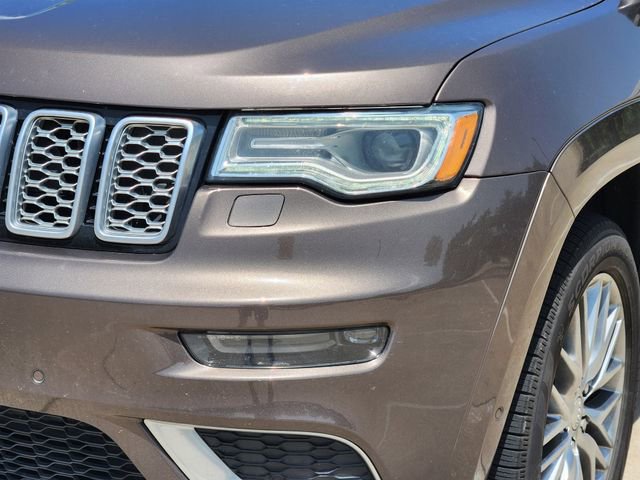 Used 2017 Jeep Grand Cherokee Summit AWD/4WD image 9