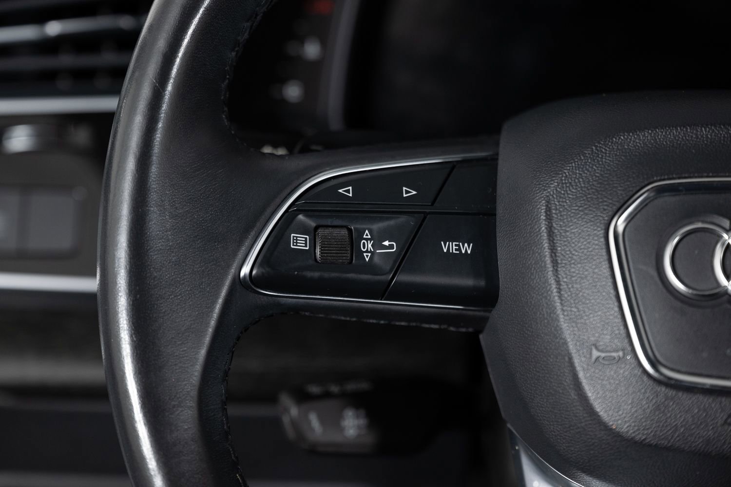 Used 2021 Audi Q7 2.0T Premium w/ Convenience Package image 37