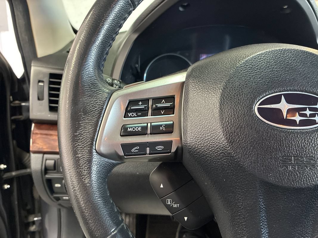 Used 2013 Subaru Legacy 2.5i Limited w/ Popular Pkg 2 AWD/4WD image 12