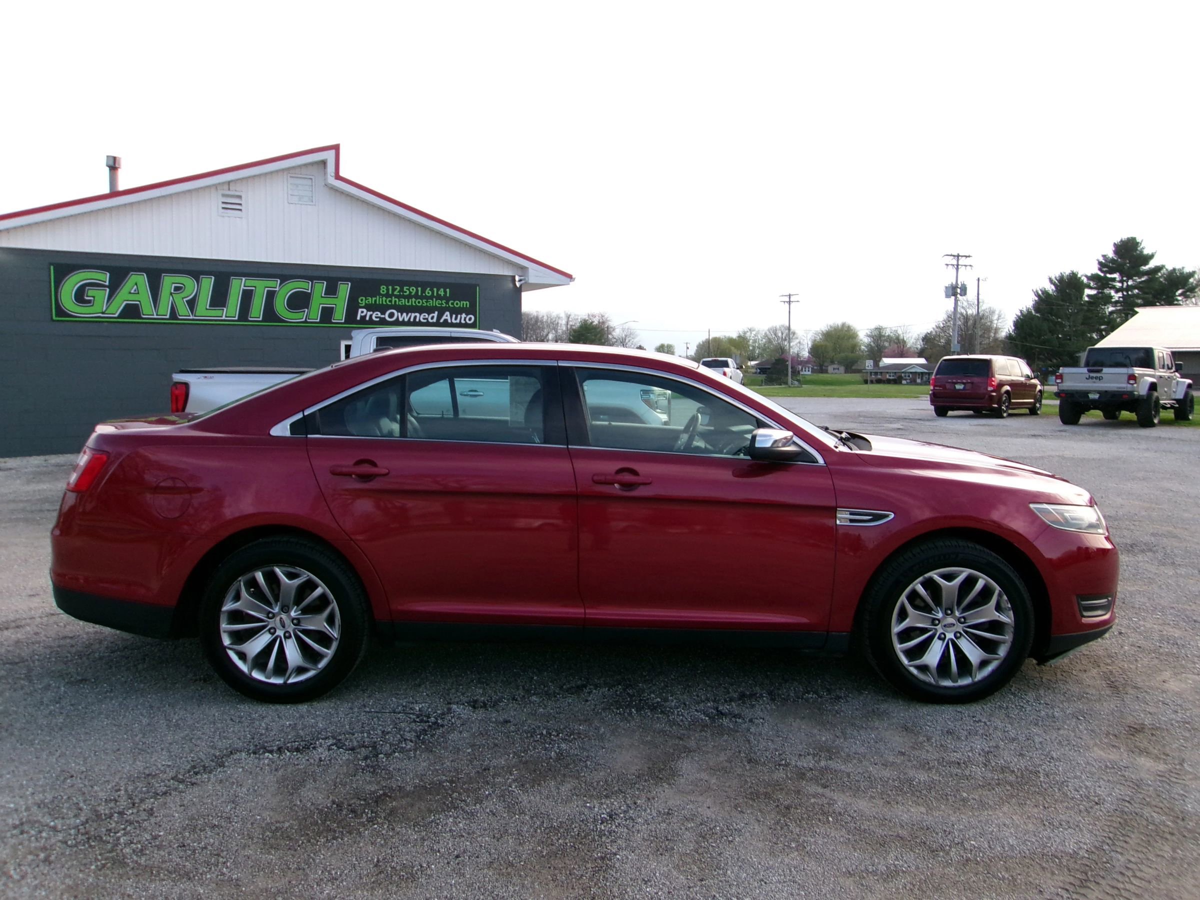 Used 2015 Ford Taurus Limited image 4