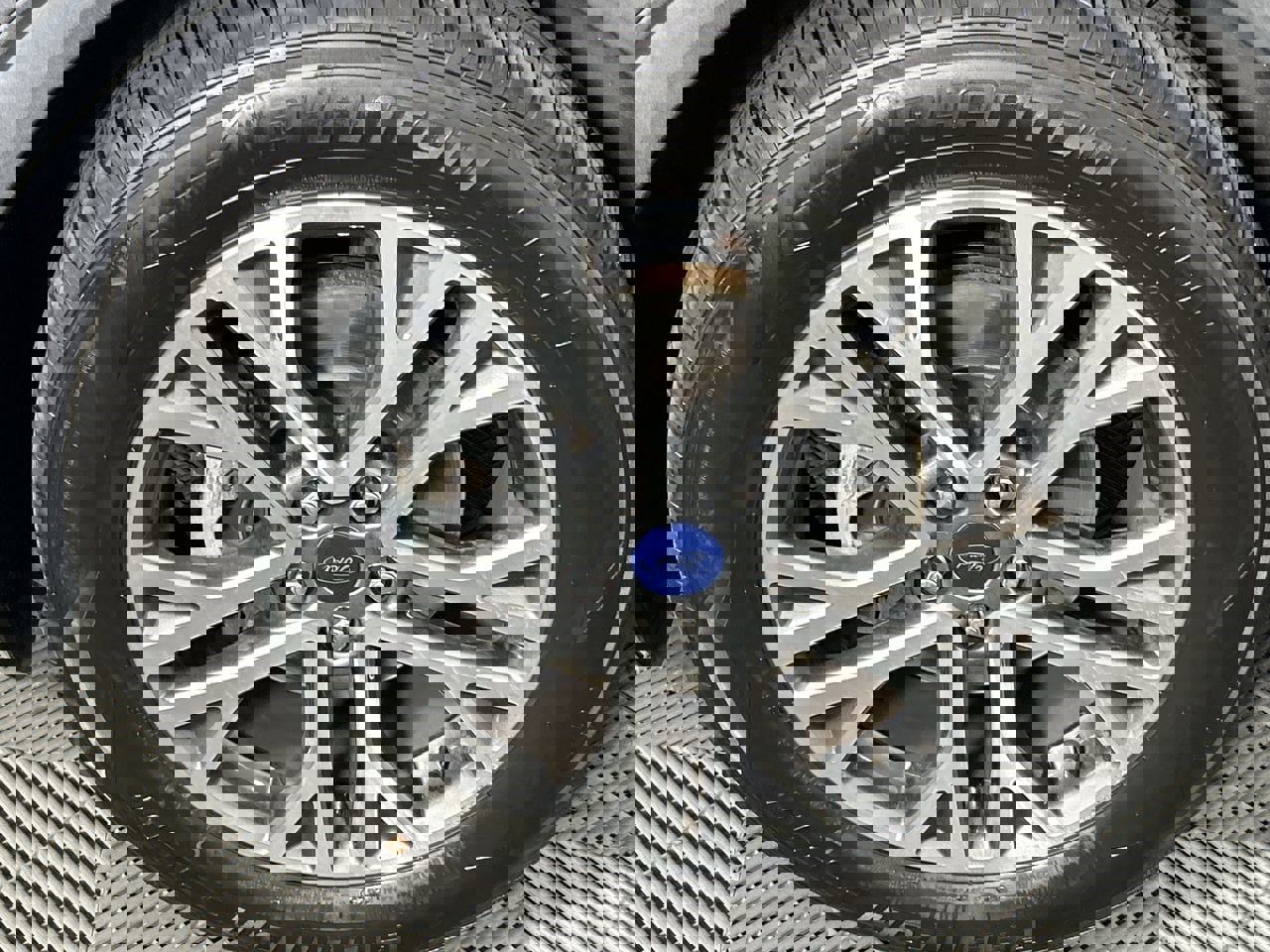 Used 2022 Ford Escape SEL image 9