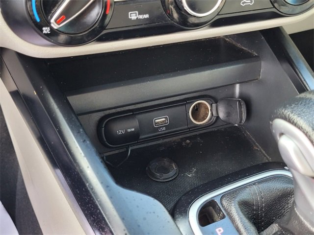 Used 2020 Kia Soul LX image 32