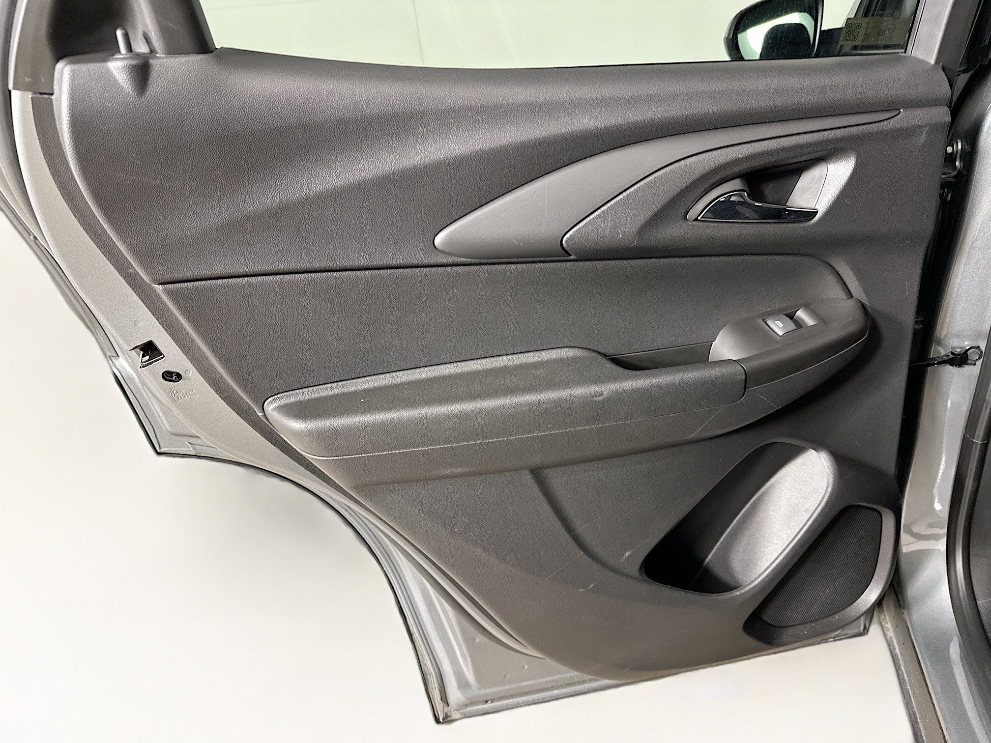 Used 2025 Chevrolet TrailBlazer LT image 25