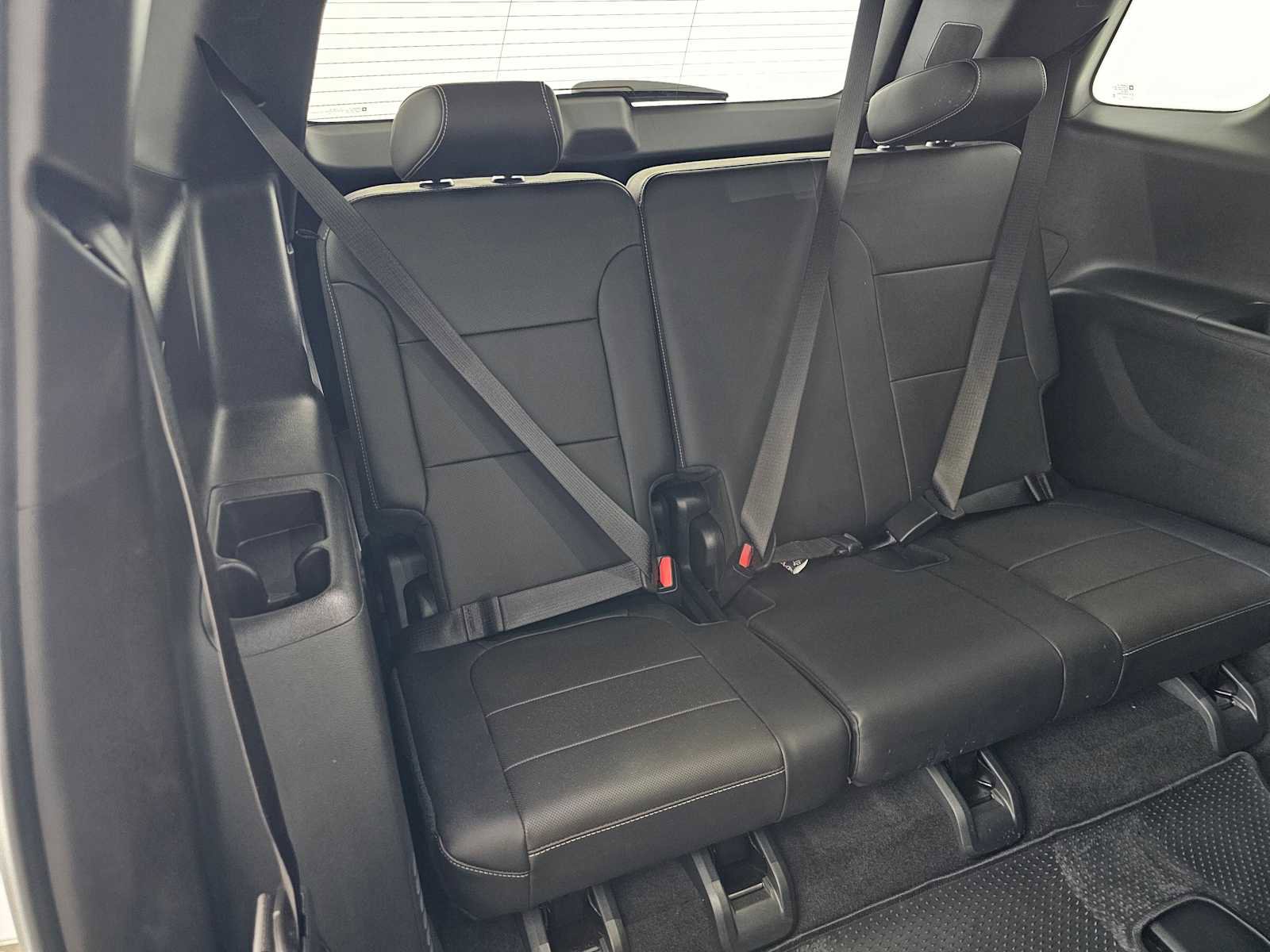 Used 2023 Chevrolet Traverse Premier image 13
