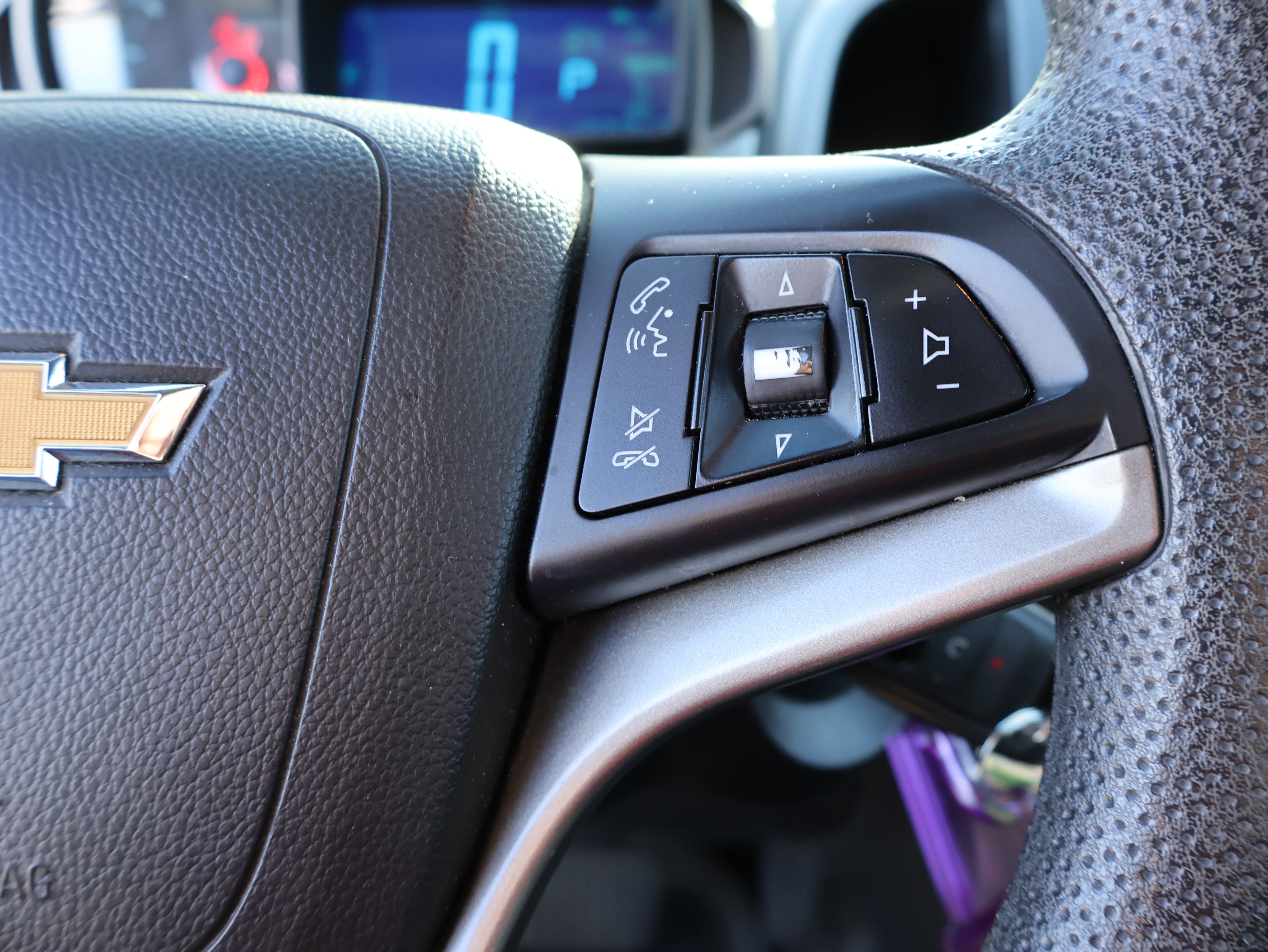 Used 2014 Chevrolet Sonic LT image 33