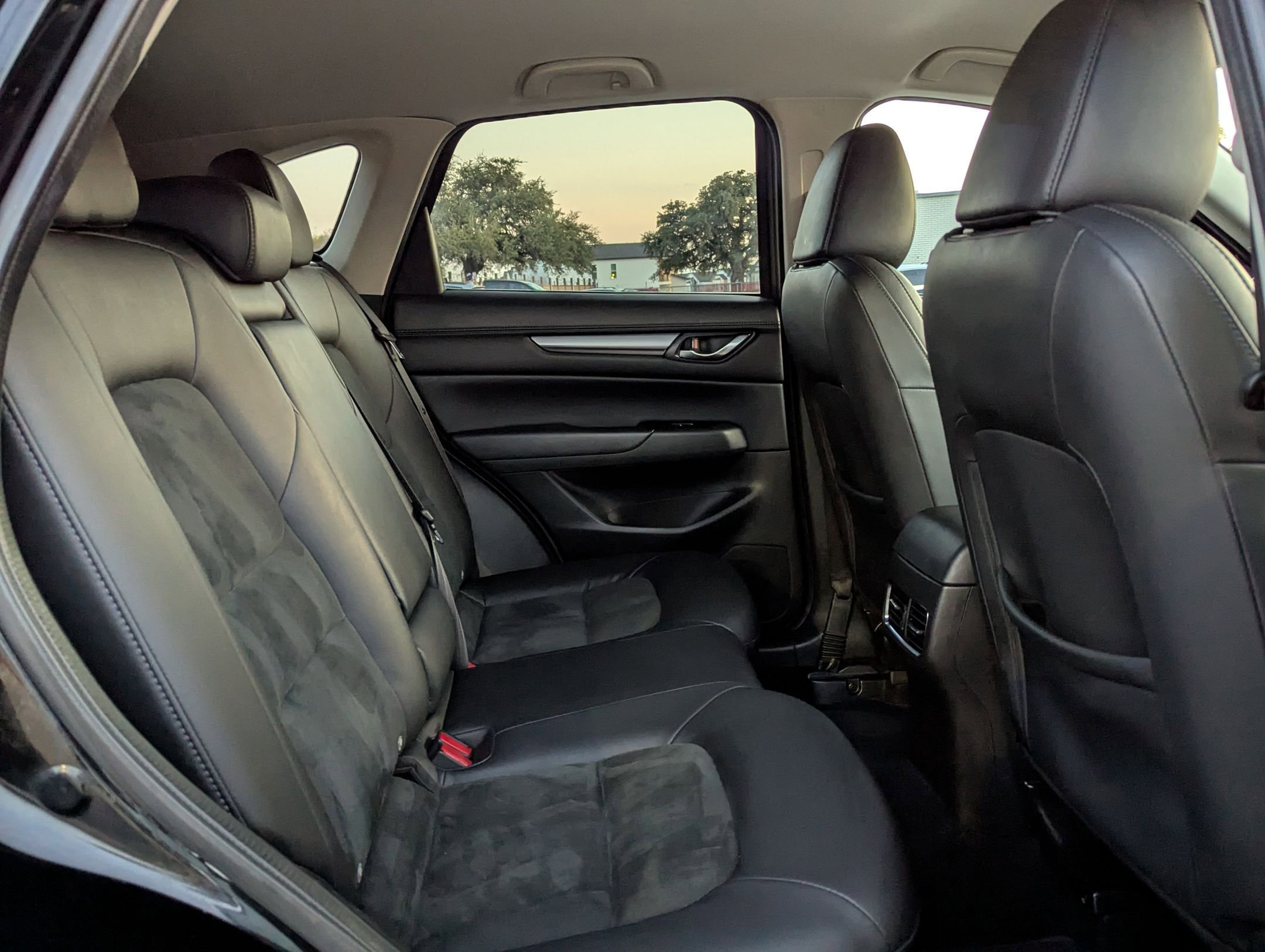 Used 2021 MAZDA CX-5 Touring image 24