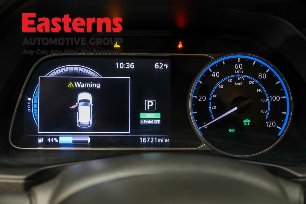 Used 2023 Nissan Leaf S image 18