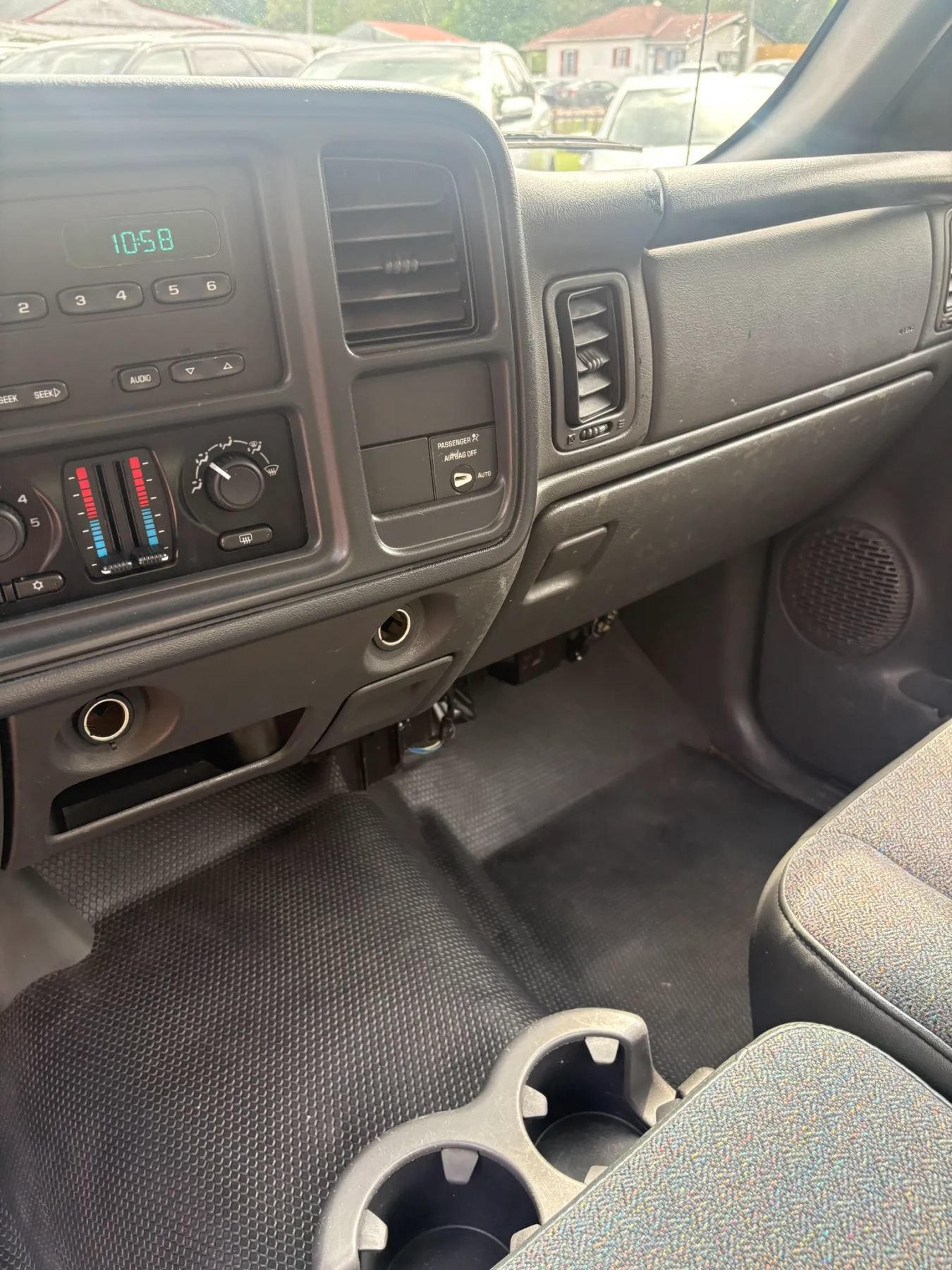 Used 2003 Chevrolet Silverado 1500 W/T RWD image 21