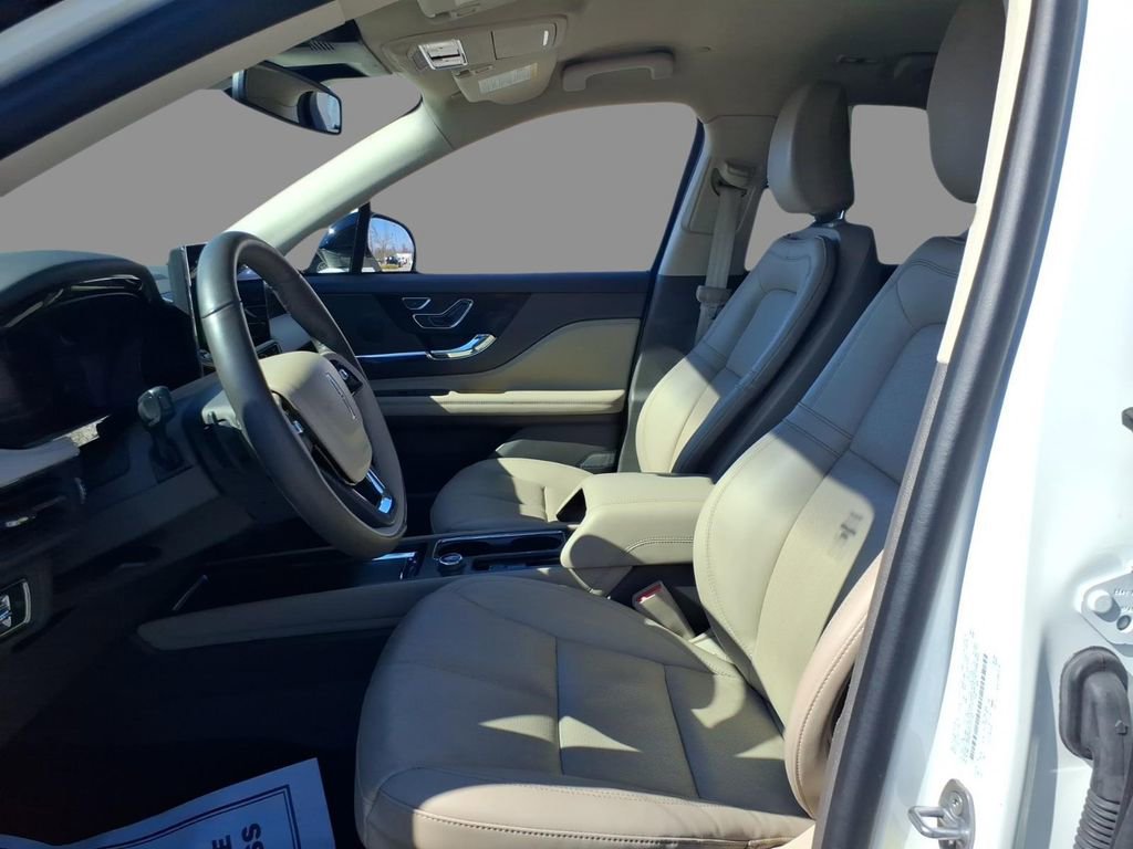 Certified 2023 Lincoln Corsair Reserve image 20