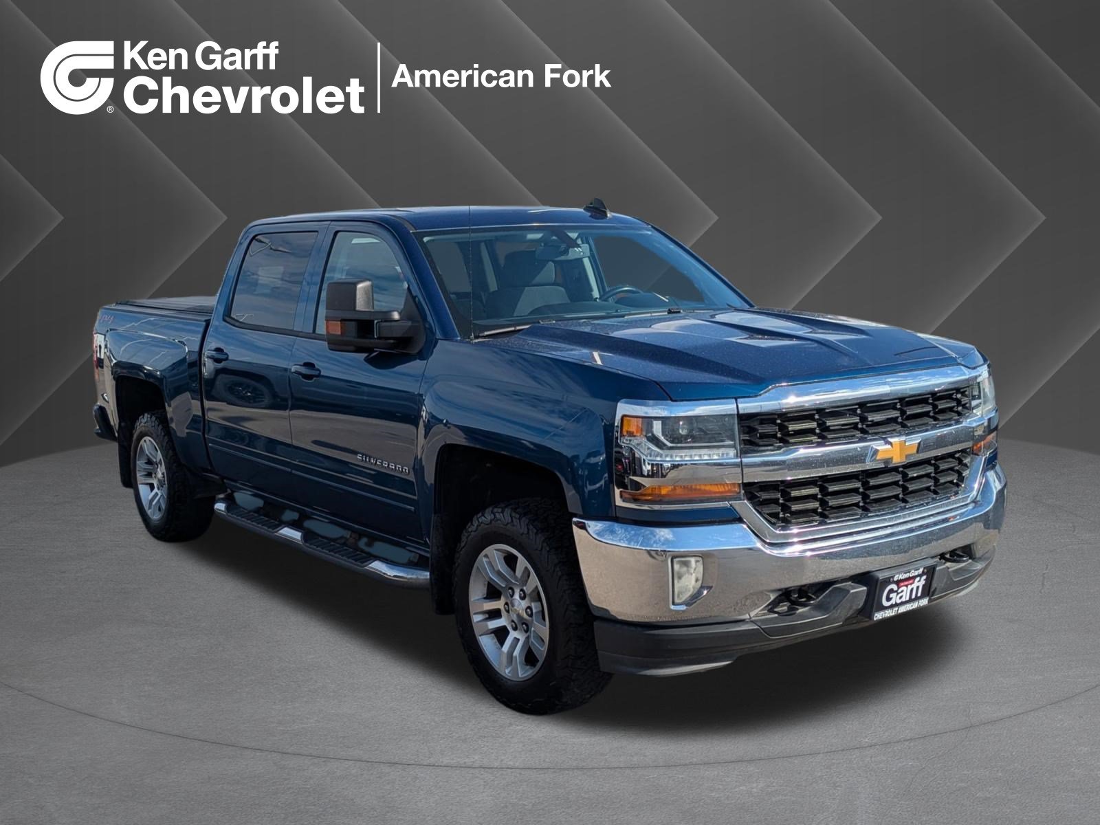 Used 2018 Chevrolet Silverado 1500 LT w/ LT Fleet Convenience Package AWD/4WD image 1