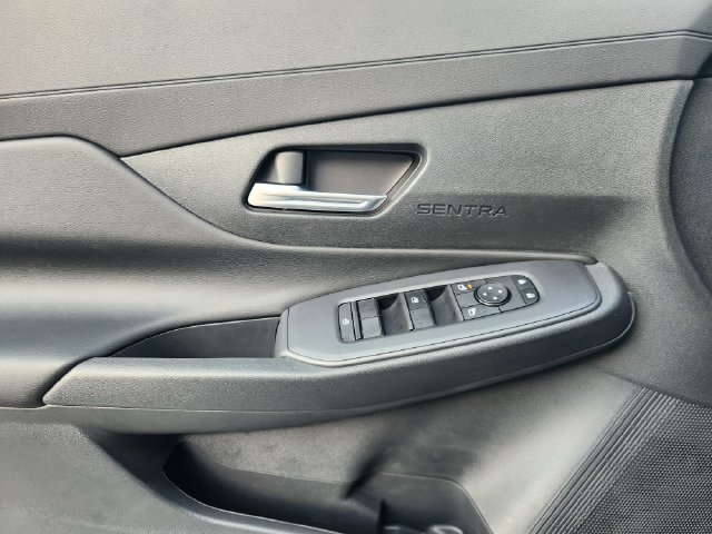 New 2027 Nissan Sentra S w/ Floor Mat Package FWD image 20