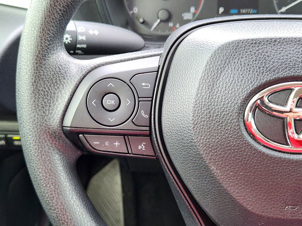 Used 2023 Toyota Corolla LE FWD image 17