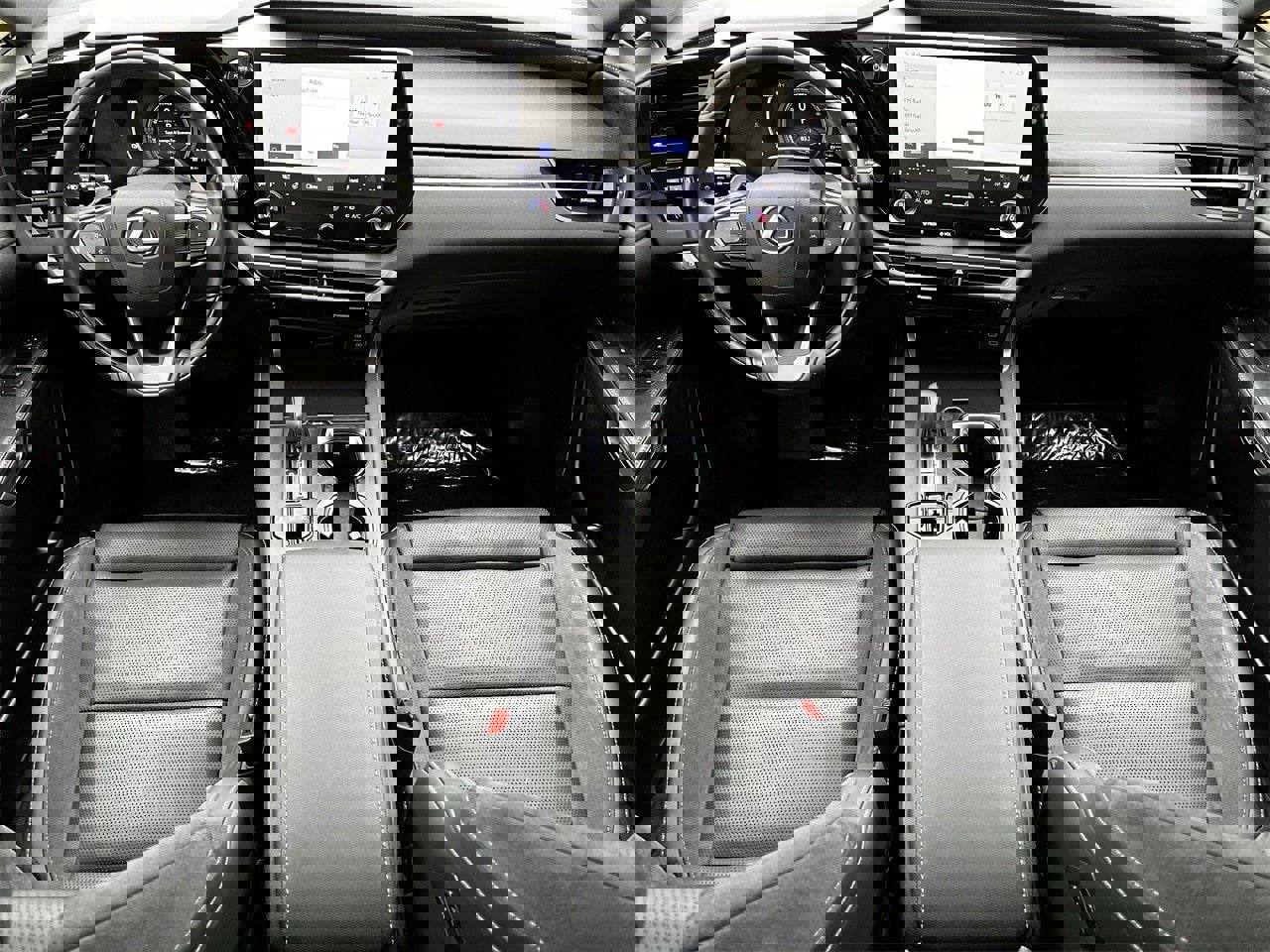 Used 2024 Lexus RX 450h AWD w/ Luxury Package image 9