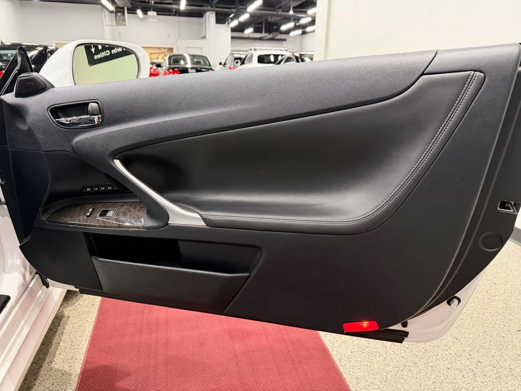 Used 2010 Lexus IS 250C RWD image 26