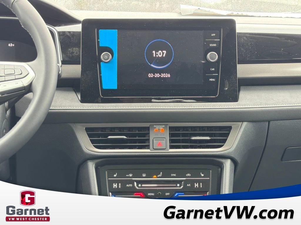 New 2026 Volkswagen Taos SE image 15