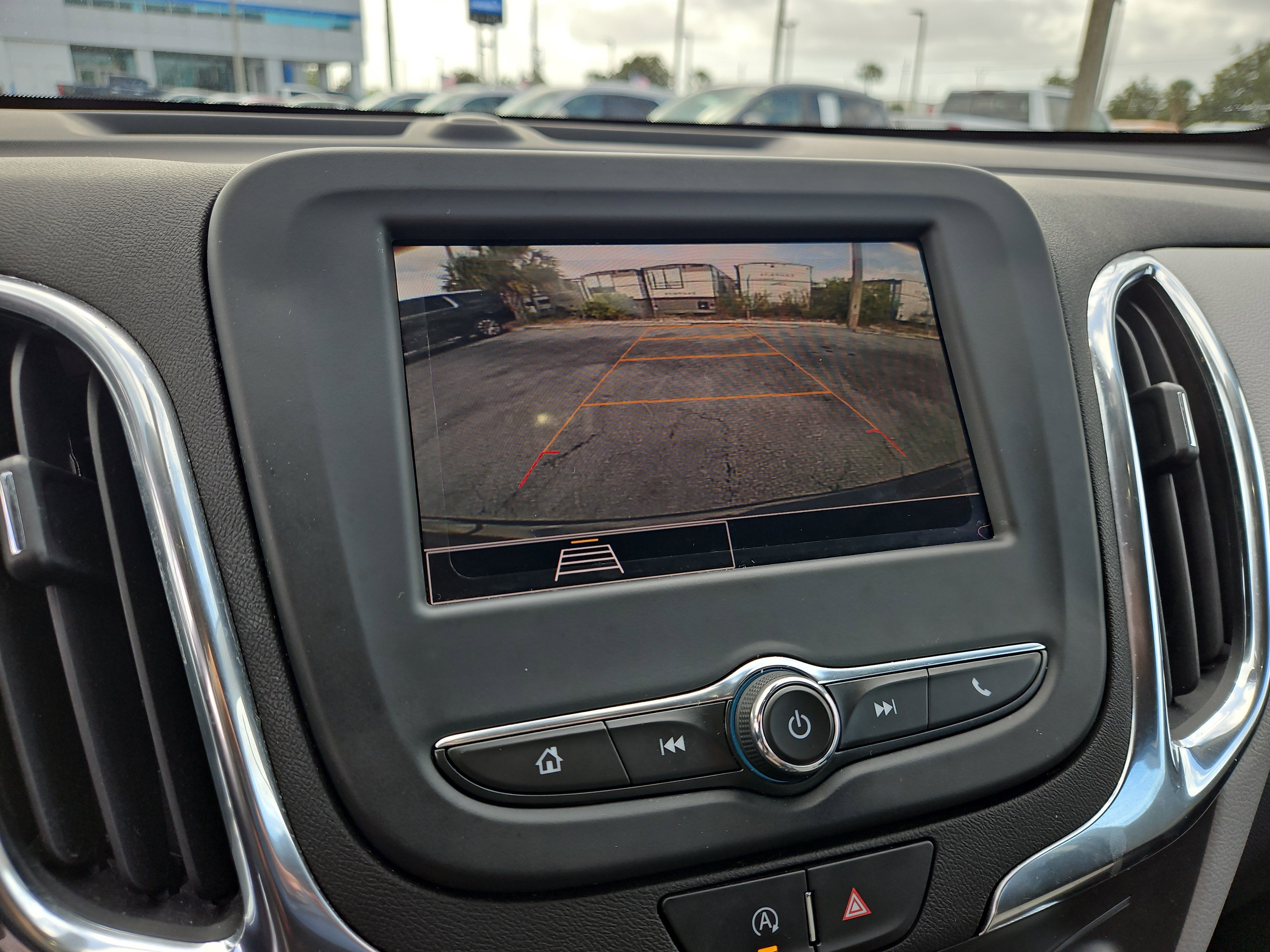 Used 2024 Chevrolet Equinox LS w/ LS Convenience Package FWD image 25
