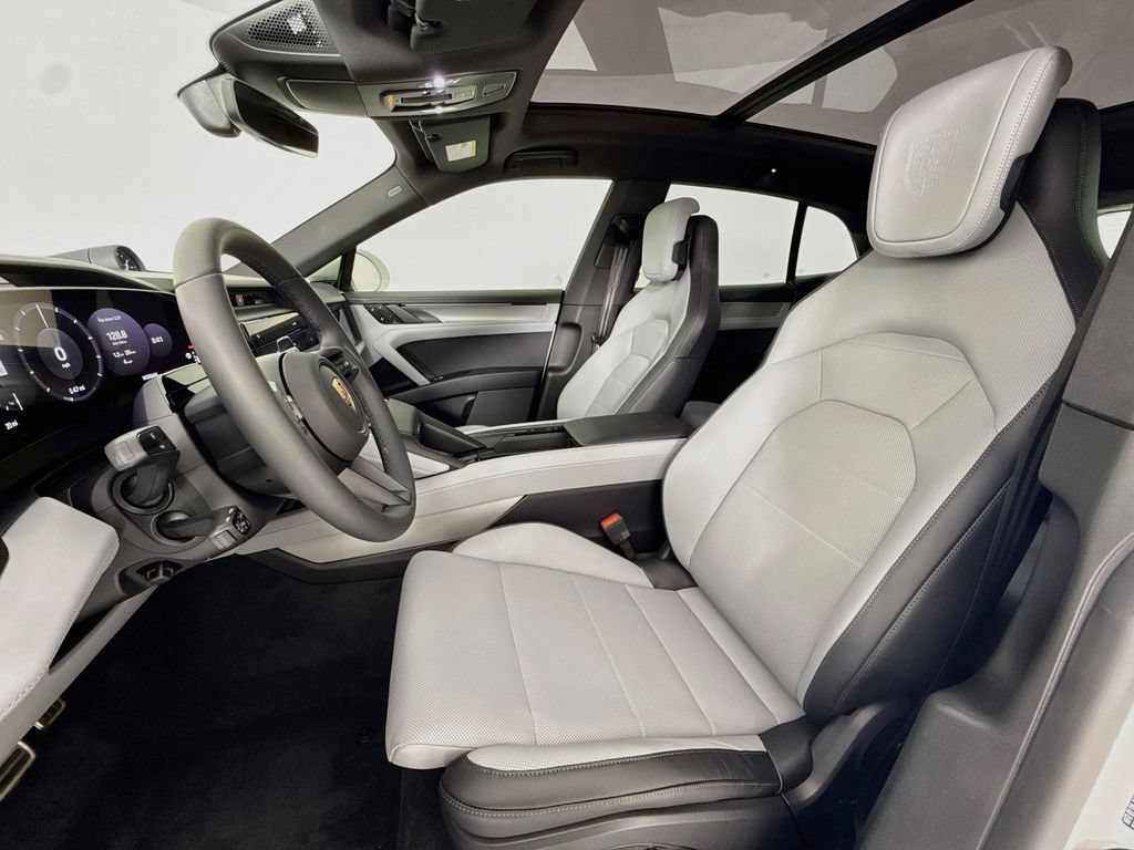 New 2026 Porsche Cayenne S AWD/4WD image 5
