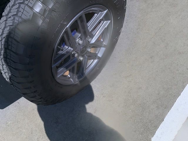 Used 2024 Jeep Wrangler Sport S image 5