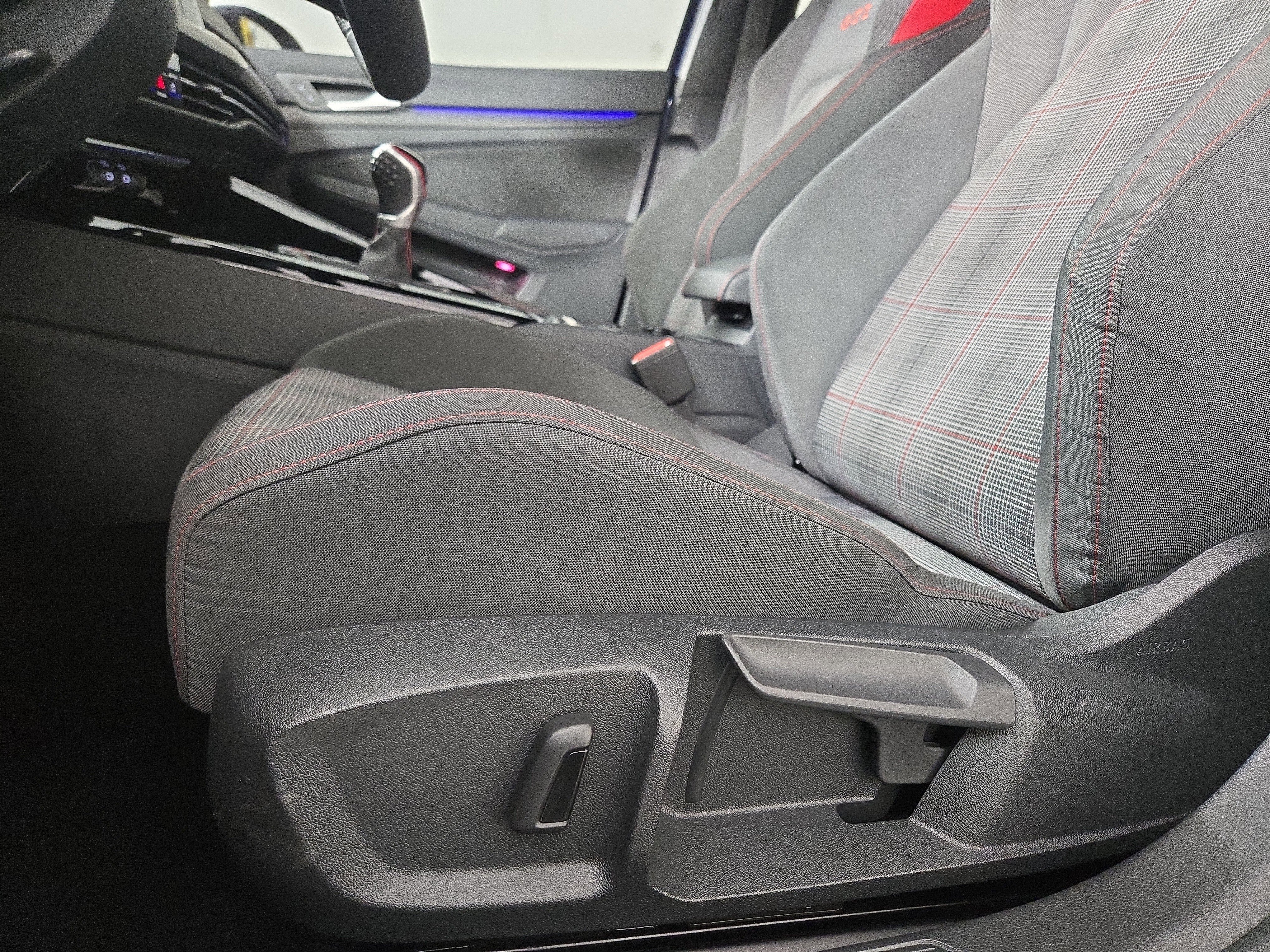 Used 2024 Volkswagen GTI S image 30