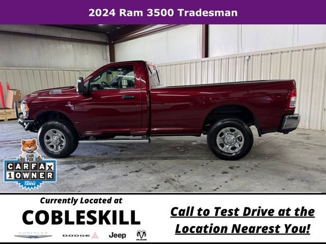 Used 2024 RAM 3500 Tradesman w/ Chrome Appearance Group AWD/4WD image 8