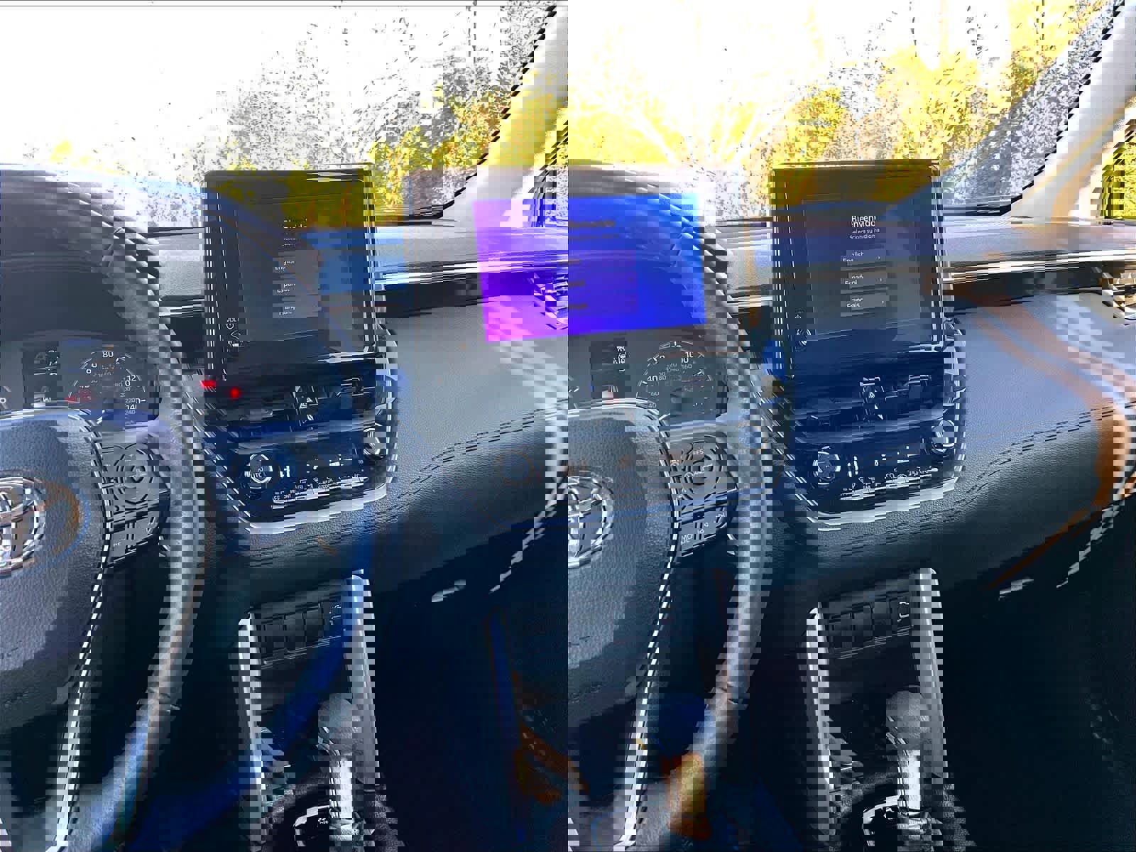 Used 2023 Toyota Corolla Cross LE image 18