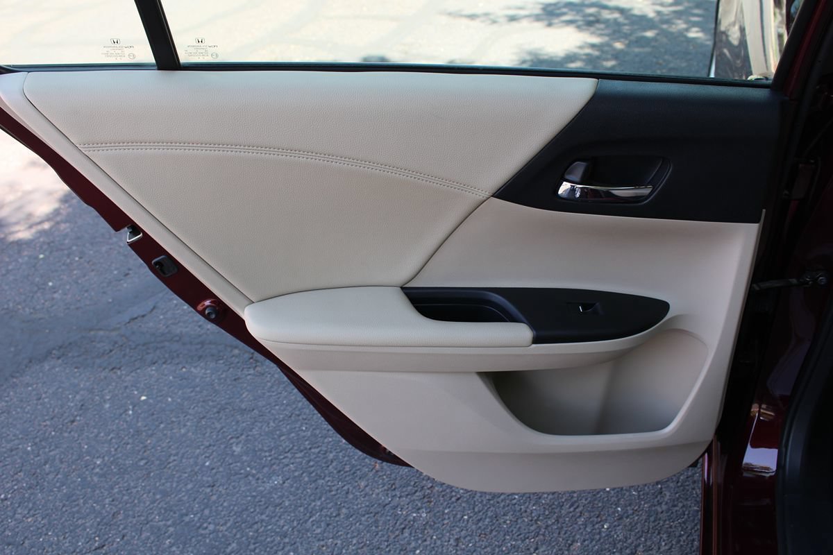Used 2013 Honda Accord EX-L image 11