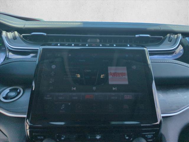 Used 2022 Jeep Grand Cherokee Limited 4xe AWD/4WD image 15
