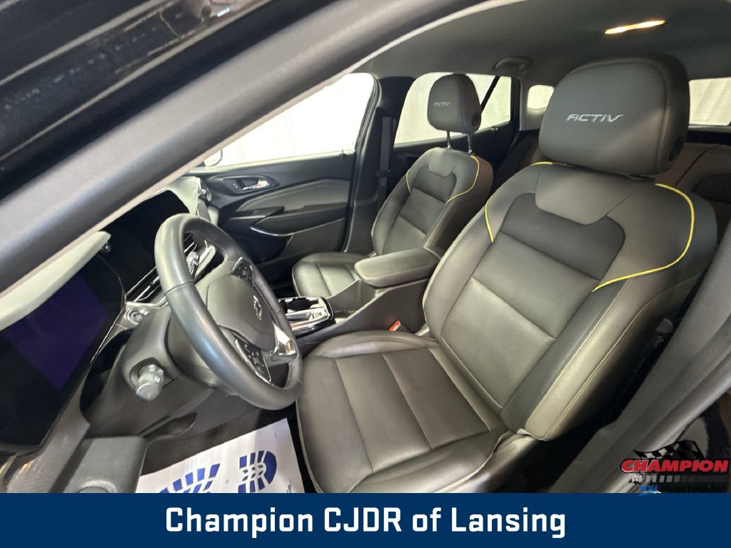 Used 2025 Chevrolet Trax ACTIV w/ Driver Confidence Package FWD image 20