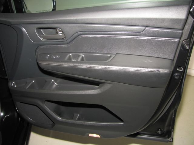 Certified 2023 Honda Odyssey Sport image 19