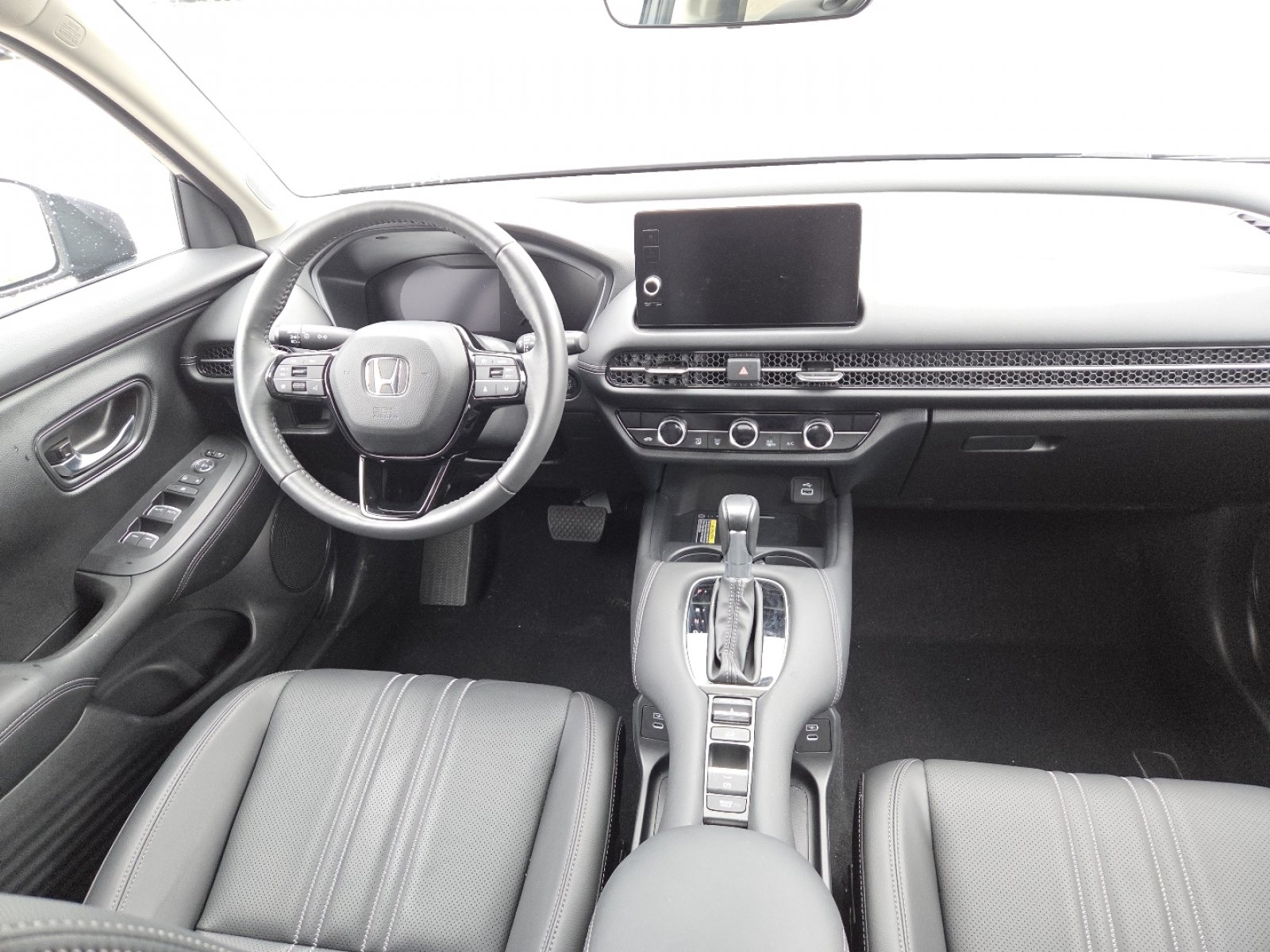 Used 2024 Honda HR-V EX-L image 25
