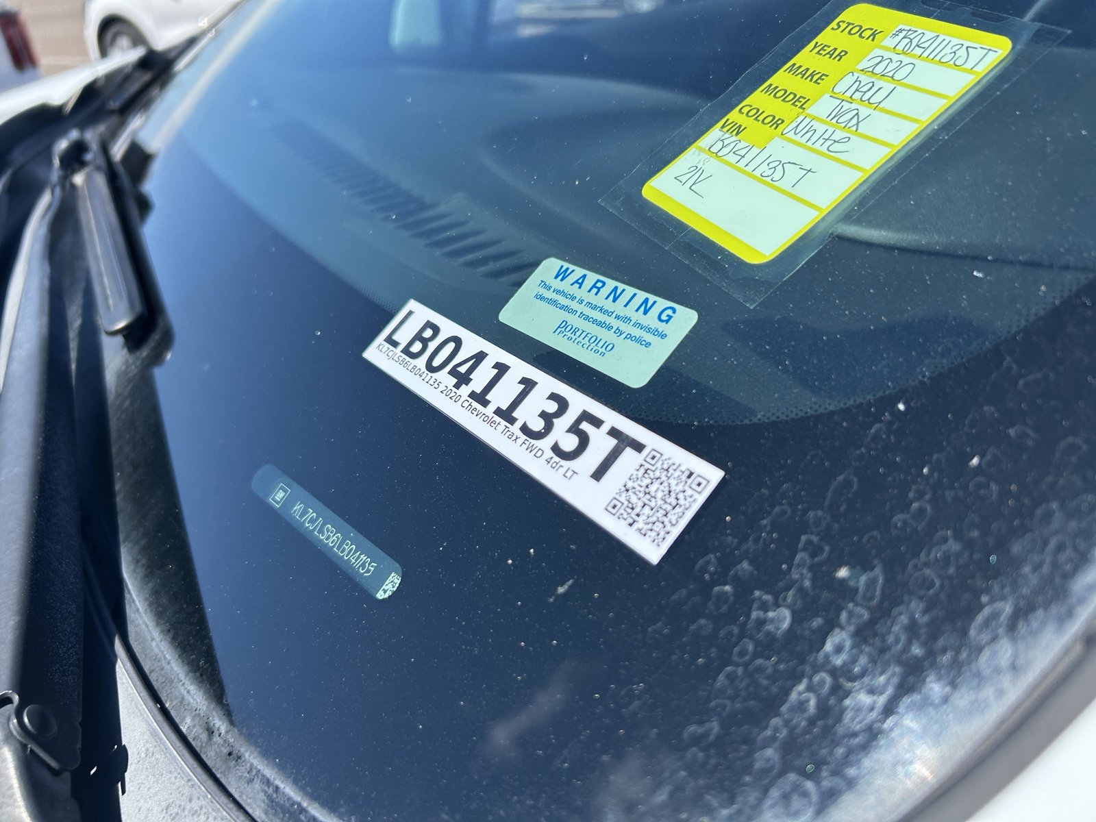 Used 2020 Chevrolet Trax LT w/ LT Convenience Package image 15