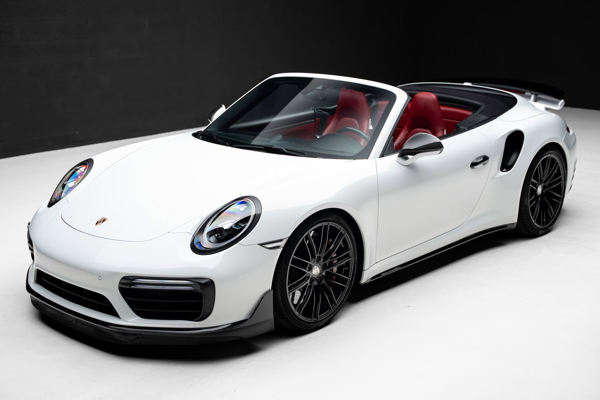 Used 2019 Porsche 911 Turbo image 7