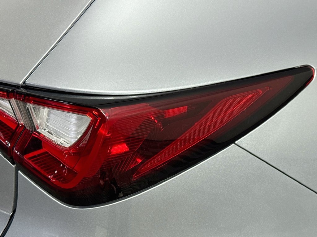 Used 2022 Acura MDX w/ Advance Package AWD/4WD image 31