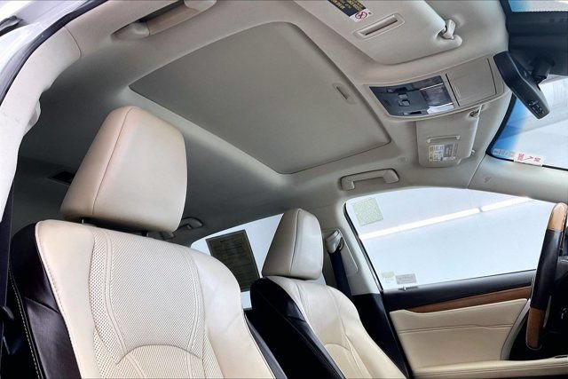 Used 2018 Lexus RX 450h AWD w/ Premium Package image 25