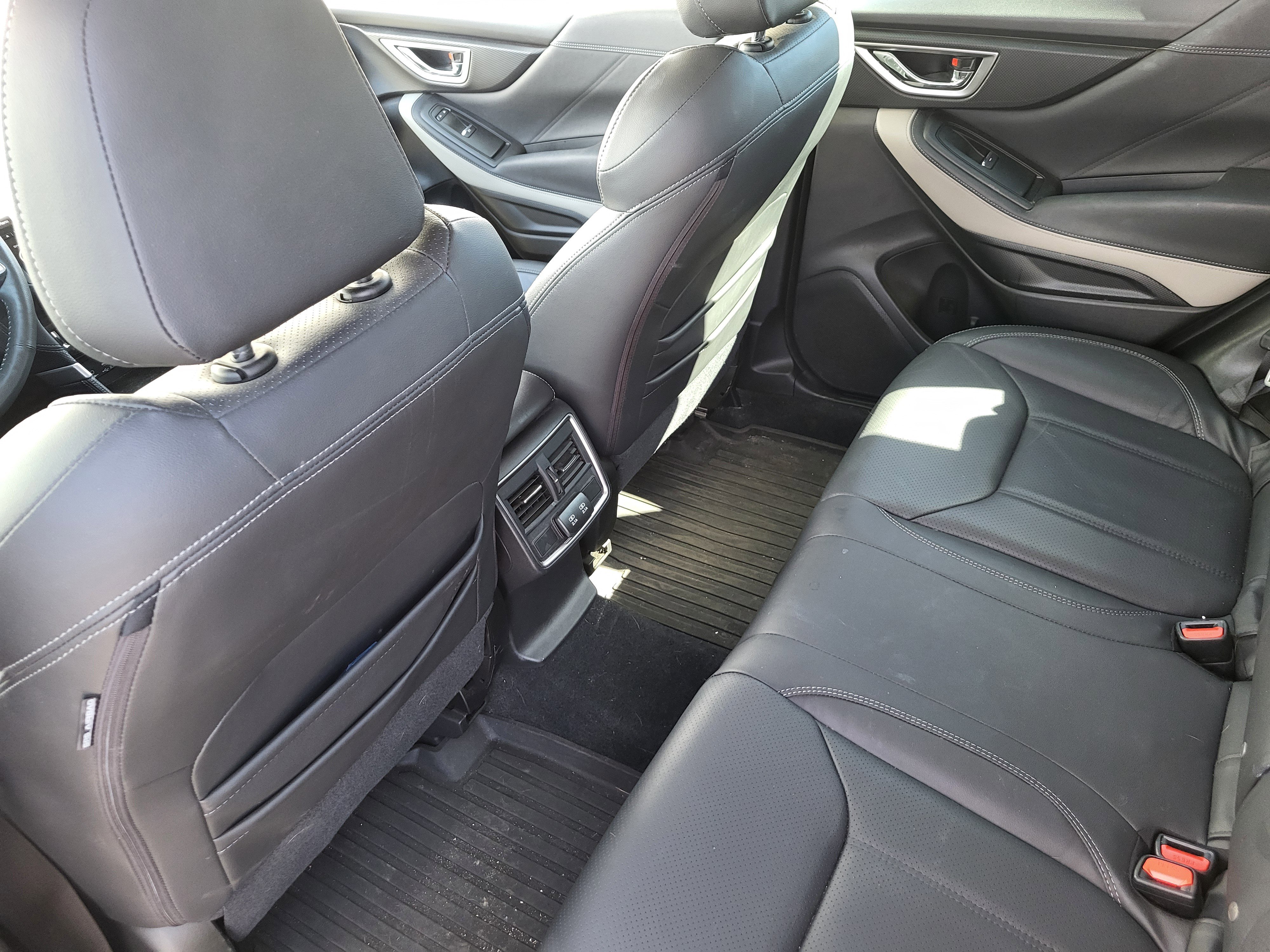 Used 2023 Subaru Forester Limited image 57