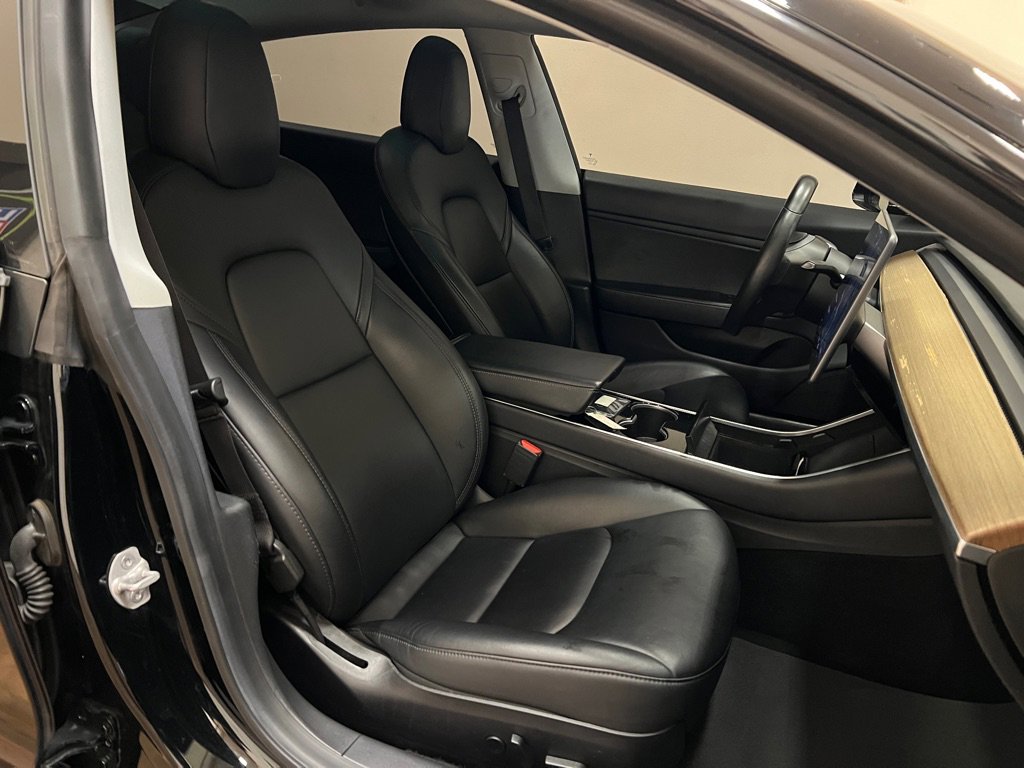 Used 2019 Tesla Model 3 Standard Range RWD image 30