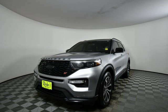 Used 2020 Ford Explorer ST w/ Premium Technology Package image 6