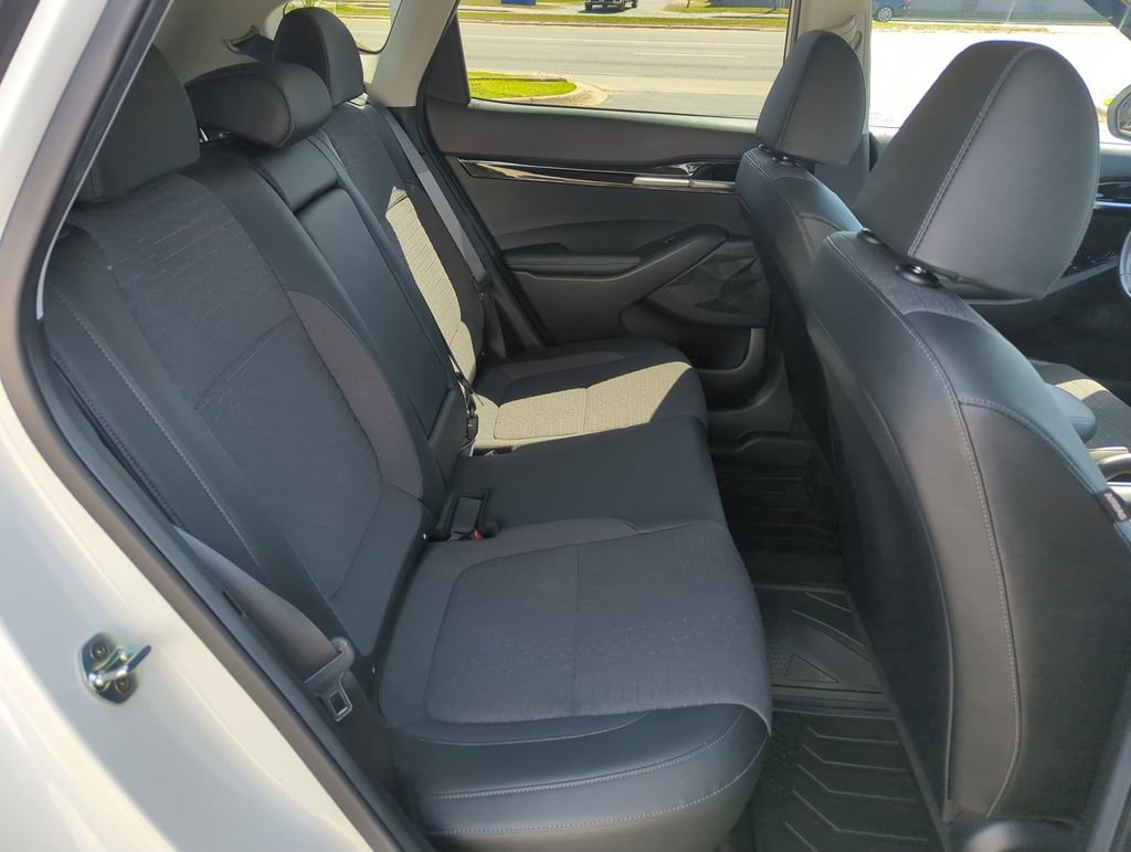 Used 2021 Kia Seltos S FWD image 31