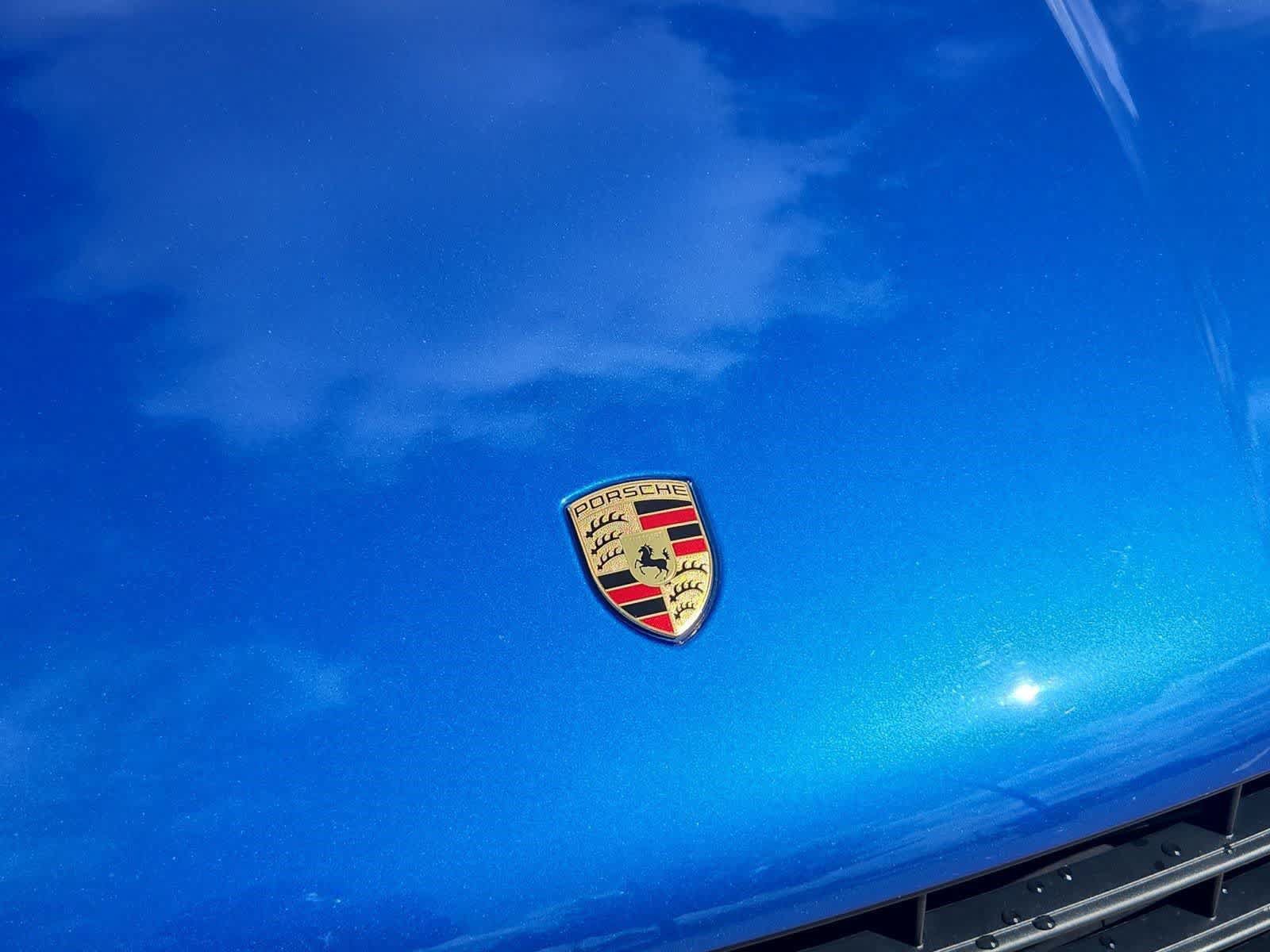 Used 2020 Porsche Macan AWD/4WD image 10